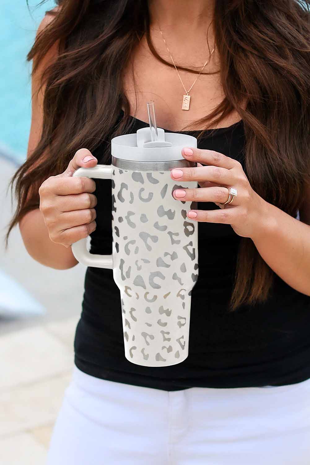 White Leopard Print 40oz Stainless Steel Portable Cup with Handle