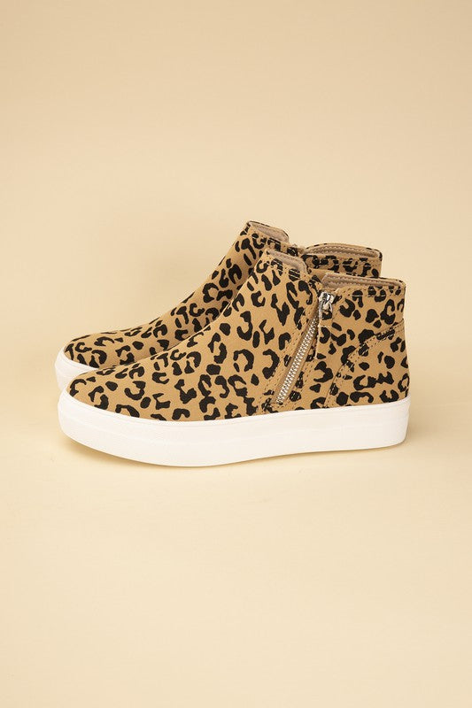 HIGH TOP LEOPARD SNEAKERS