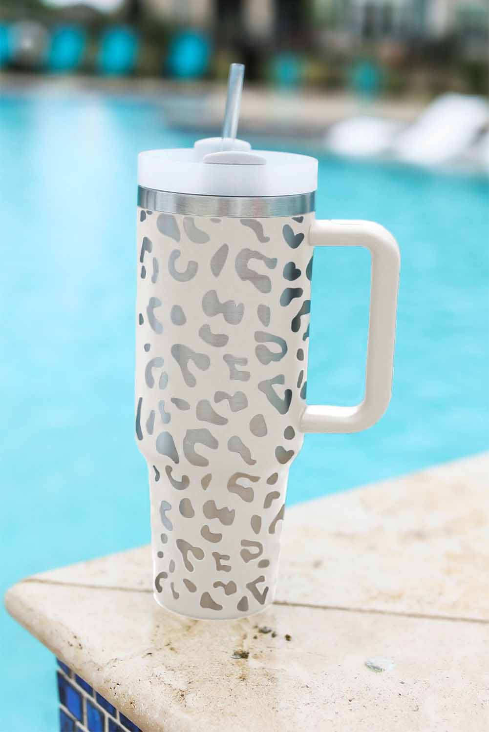 White Leopard Print 40oz Stainless Steel Portable Cup with Handle