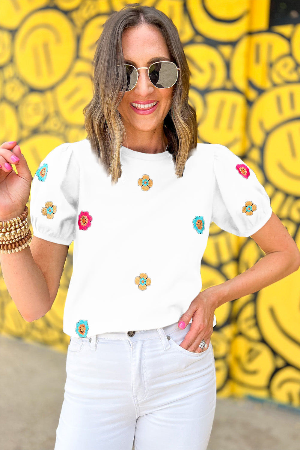 White Embroidered Flower Short Puff Sleeve Tee