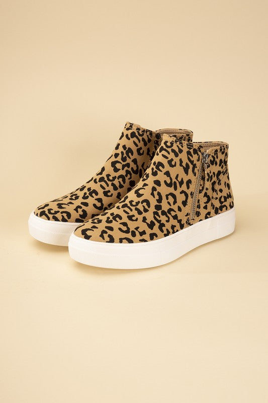 HIGH TOP LEOPARD SNEAKERS