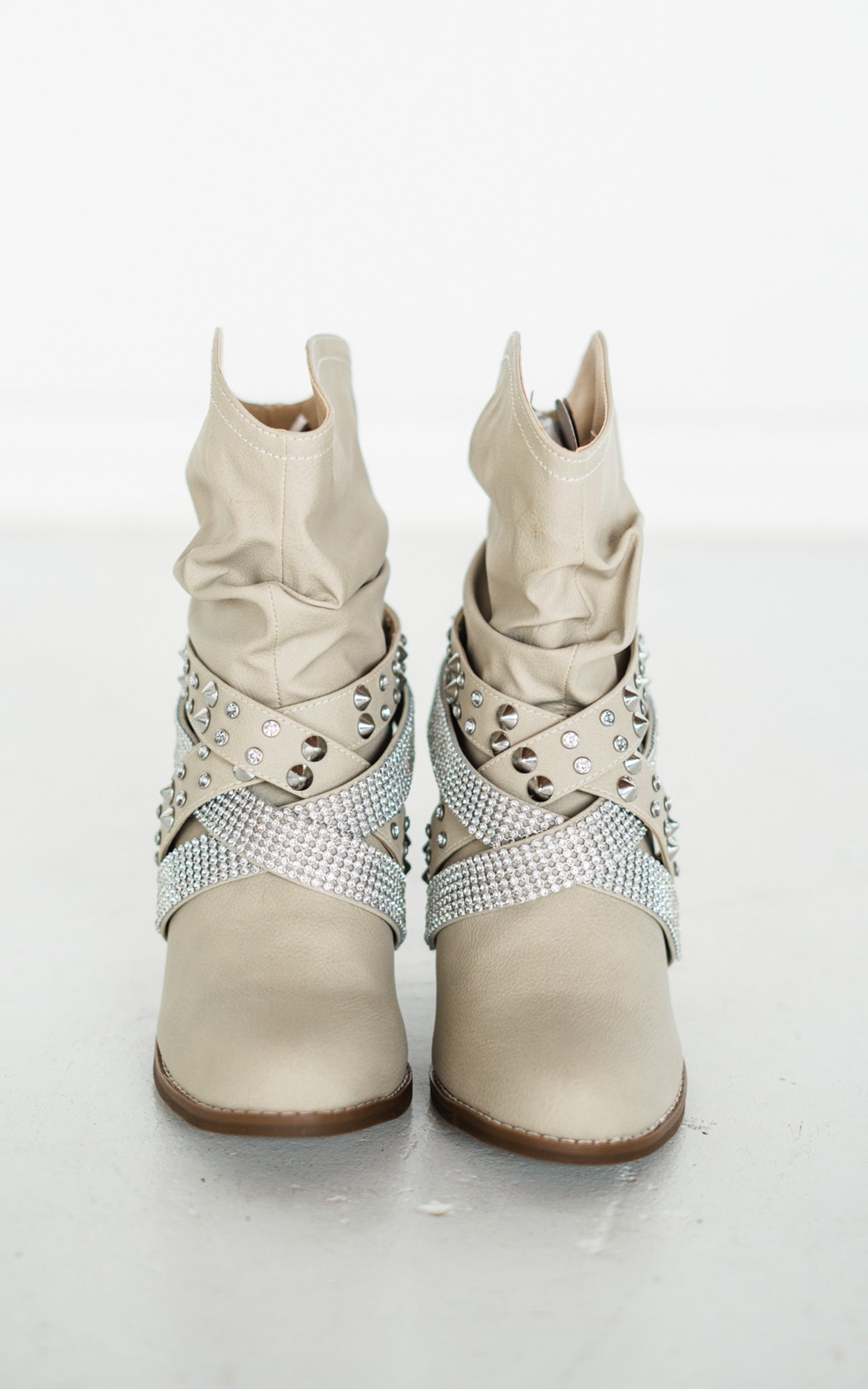 Short Change Booties in Cream - Rural Haze