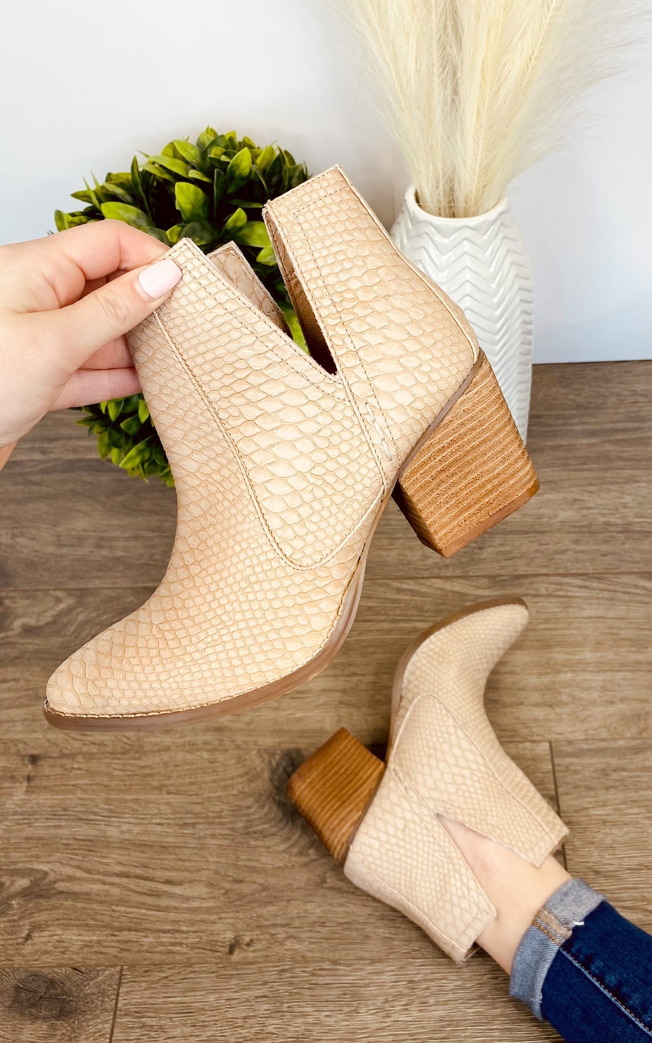 Tarim Bootie in Blush - Rural Haze