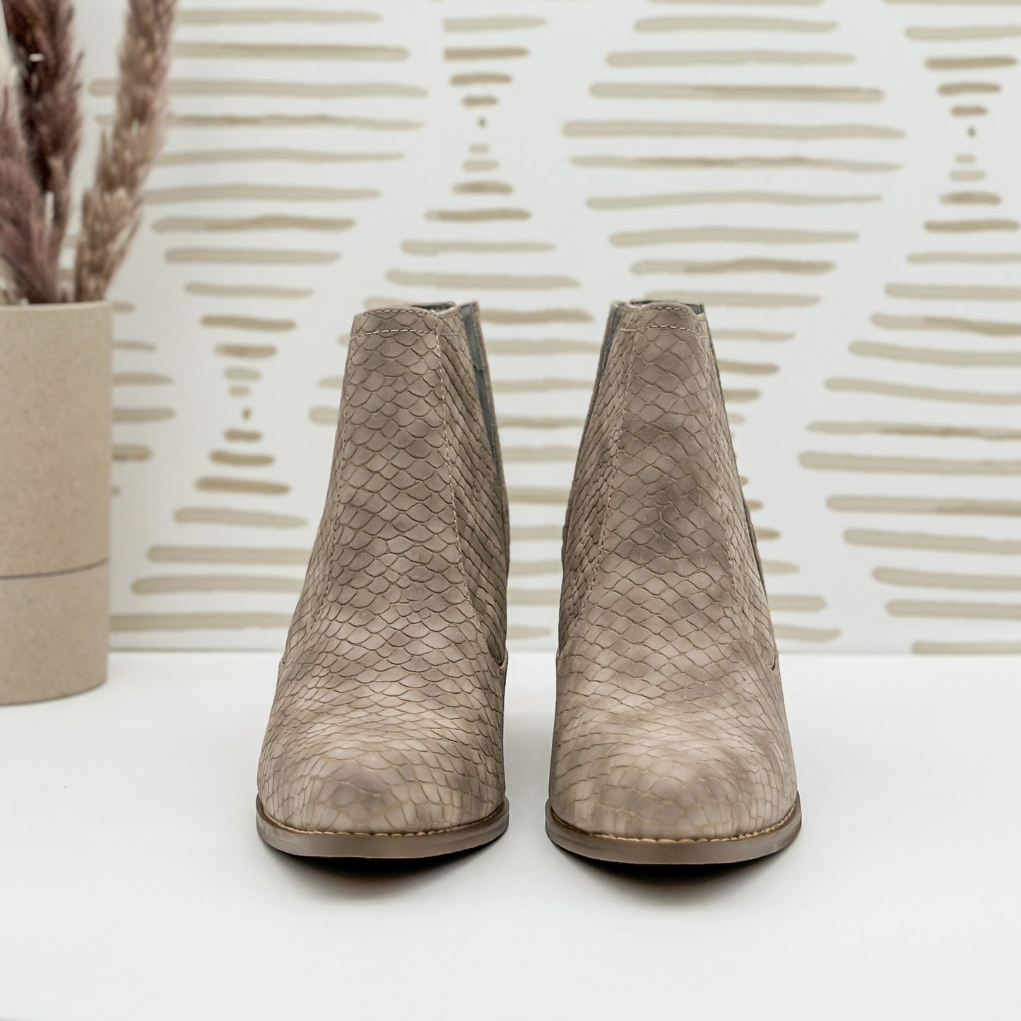 Tarim Bootie in Taupe - Rural Haze